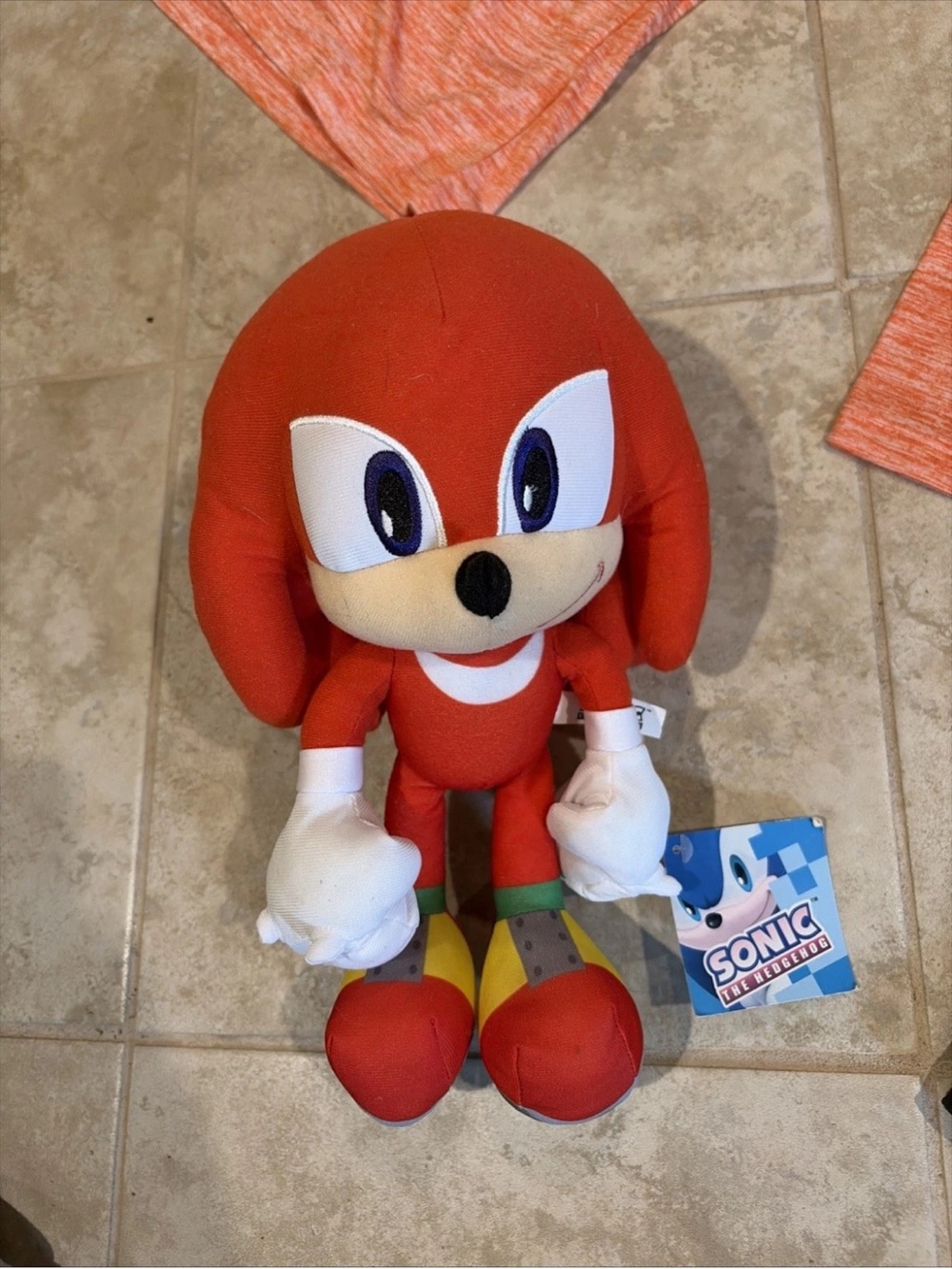 Red Knuckles the Echidna Plush Toy - Sonic the Hedgehog brand new